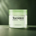 Pads Toner Balanceful Cica - visuel produit sur fond vert premium