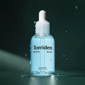 Sérum Hydratant Dive-In Acide Hyaluronique - visuel produit sur fond vert premium