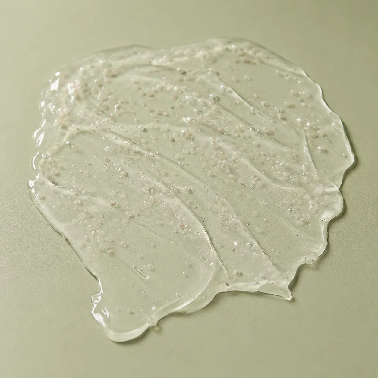Essence Matifiante Hydratante Anti-Sébum celimax — texture gel