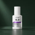ANUA Sérum Nano Retinol 0,3 % + Niacin Renewing 30 ml sur fond vert premium