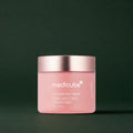 Medicube Crème Gelée au Collagène – pot fermé sur fond vert premium