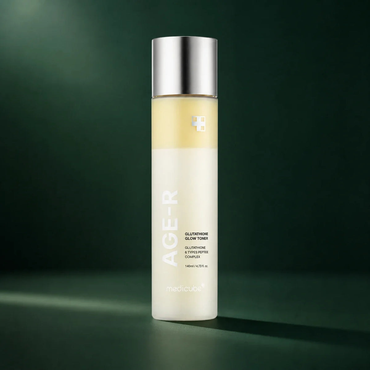 Medicube Lotion Tonique Glutathion Glow AGE-R – flacon tonique sur fond vert premium