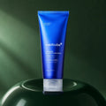 Masque Medicube Zero Pore Blackhead sur socle vert brillant