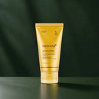 Tube Medicube Kojic Acid Turmeric Night Wrapping Mask sur fond vert