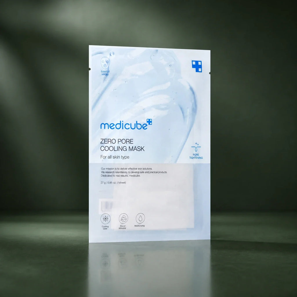 Masque rafraîchissant Medicube Zero Pore sur fond vert profond