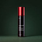 Medicube Peeling Corps Red Acne, flacon fermé sur fond vert profond