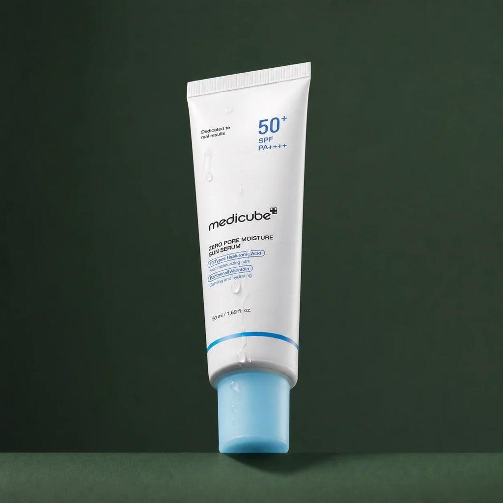 Tube du sérum solaire hydratant Medicube Zero Pore avec gouttes d’eau
