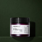 Crème Visage Repulpante aux Peptides & EGF MEDIPEEL – vue principale sur fond vert profond.