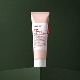 Gel Exfoliant Konjac Red Lacto Collagen MEDIPEEL – vue principale sur fond vert profond.