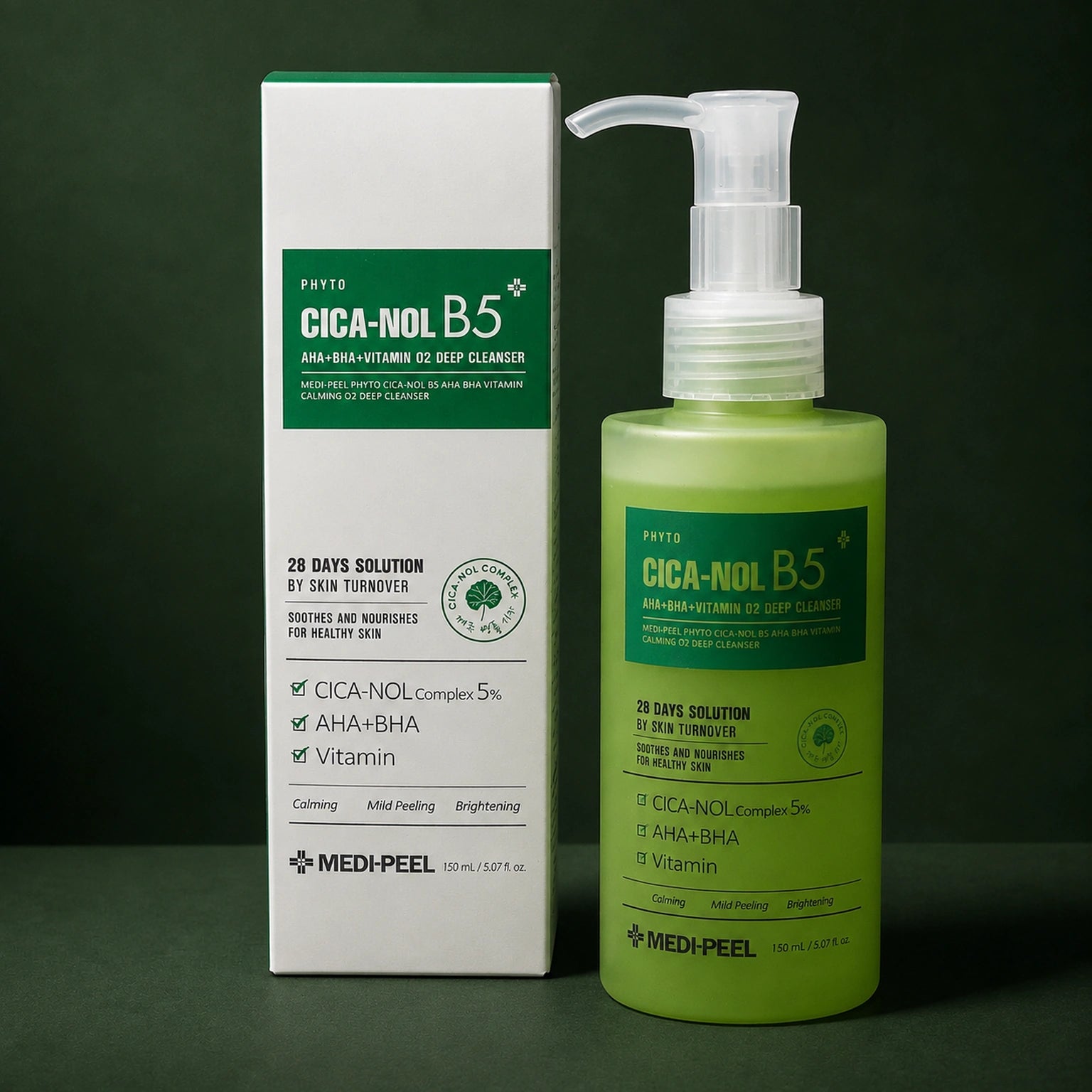 Gel Nettoyant Oxygénant PHYTO CICA-NOL B5 MEDIPEEL – vue 2 sur fond vert profond.