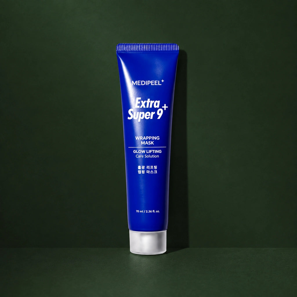 Masque Peel-Off Éclat & Fermeté Extra Super 9+ MEDIPEEL – vue principale sur fond vert profond.