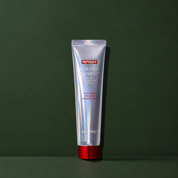 Masque Peel-Off Éclat Peptide 9 Bio Tox MEDIPEEL – vue principale sur fond vert profond.