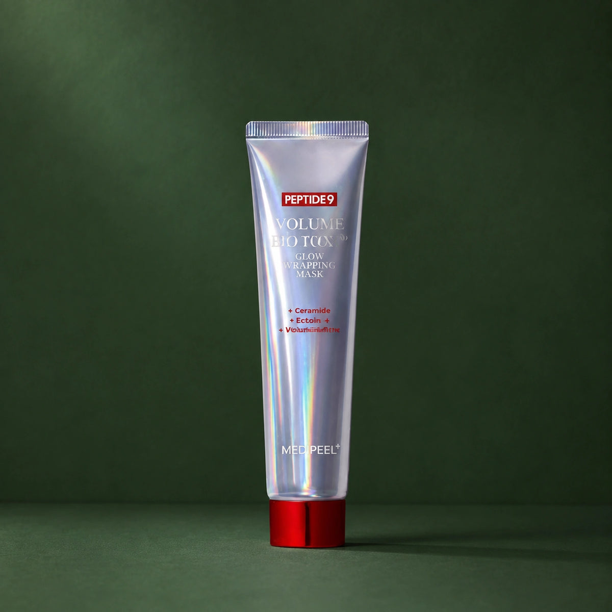 Masque Peel-Off Éclat Peptide 9 Bio Tox MEDIPEEL – vue 2 sur fond vert profond.