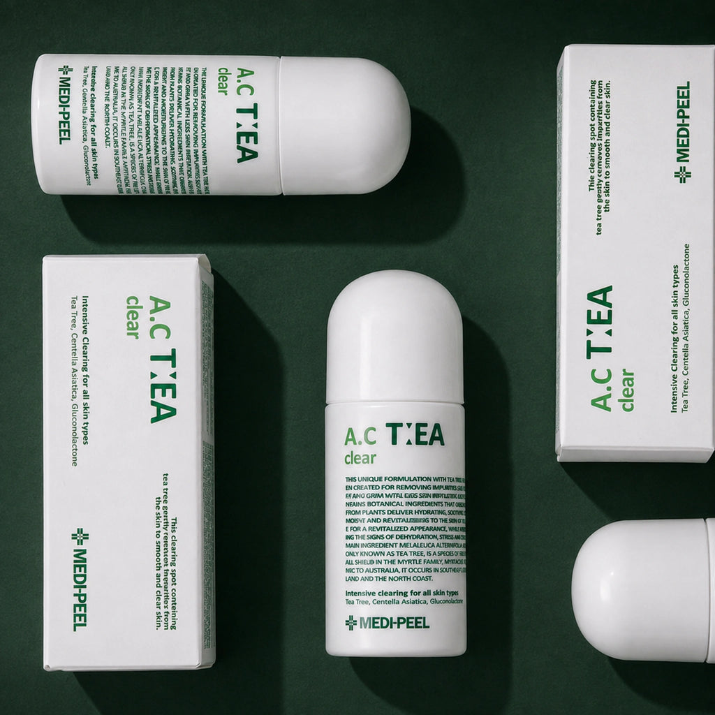 Soin Localisé Anti-Imperfections A.C Tea Clear MEDIPEEL – vue 4 sur fond vert profond.