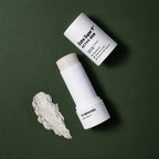 Stick Exfoliant Purifiant Extra Super 9 Plus MEDIPEEL – vue 3 sur fond vert profond.