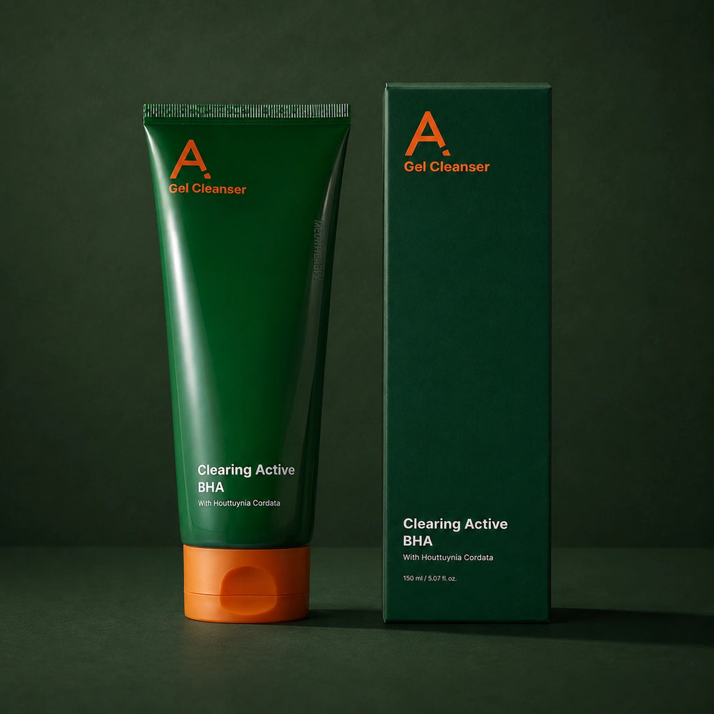 MEDITHERAPY A Clearing Active BHA Facial Gel Cleanser 150ml MEDITHERAPY – vue principale sur fond vert profond.