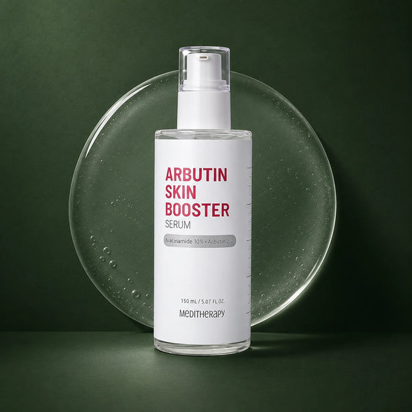 MEDITHERAPY Arbutin Skin Booster Serum 150ml MEDITHERAPY – vue principale sur fond vert profond.