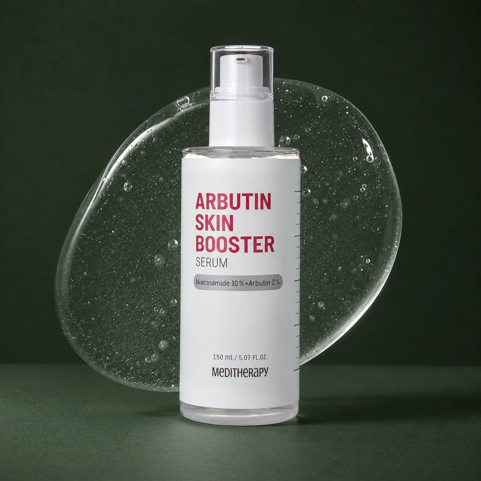 MEDITHERAPY Arbutin Skin Booster Serum 150ml MEDITHERAPY – vue principale sur fond vert profond.
