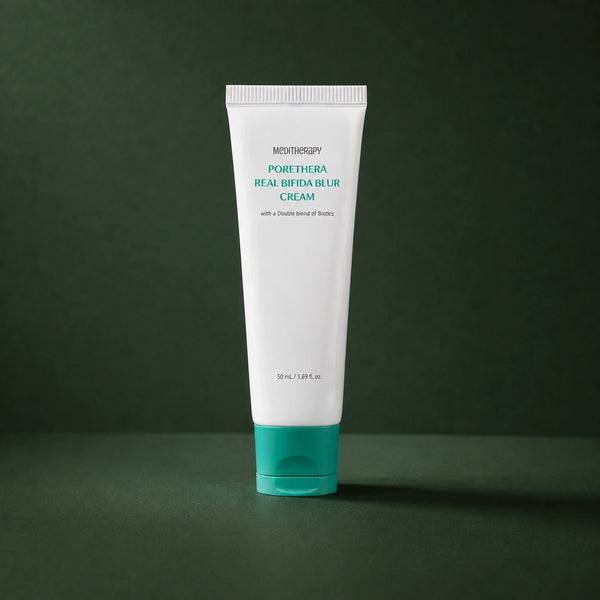 MEDITHERAPY Porethera Real Bifida Blur Cream 50ml MEDITHERAPY – vue 3 sur fond vert profond.
