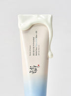 Soin Solaire Aqua-Fraîcheur au Riz & Vitamine B5 SPF50+ PA++++ Beauty Of Joseon — texture