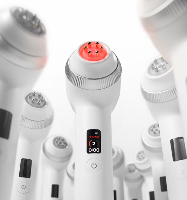 AGE-R Ultra Tune 40.68 medicube — Appareil Haute Fréquence Fermeté & Lifting — application