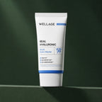 Crème Solaire Hydratante Blue SPF50+ PA++++ WELLAGE sur fond vert profond