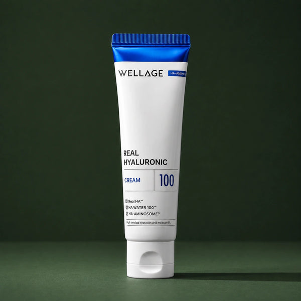Crème Visage Hyaluronique 100 WELLAGE sur fond vert profond